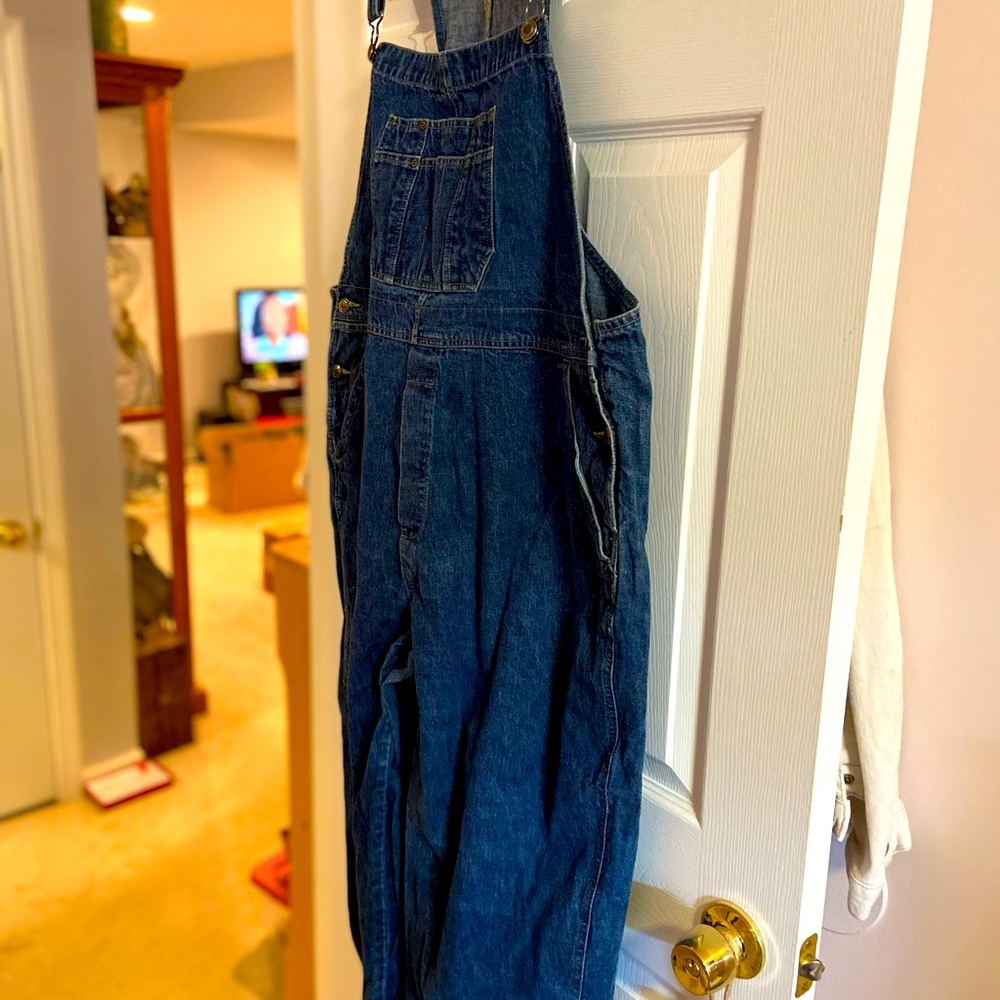 Size 24W St. John’s Bay overalls